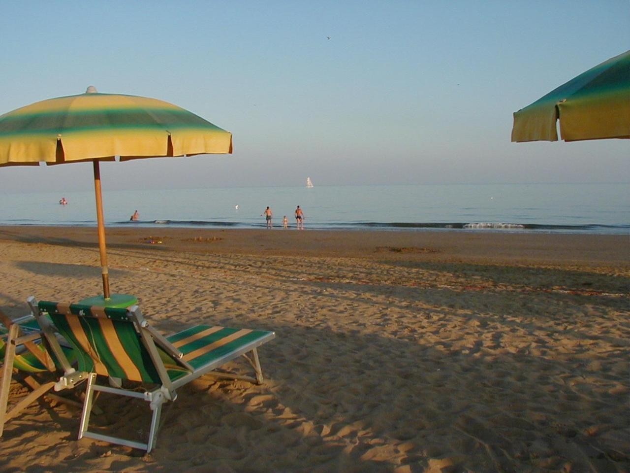 Hotel Beau Rivage Pineta Lido di Jesolo Exterior foto