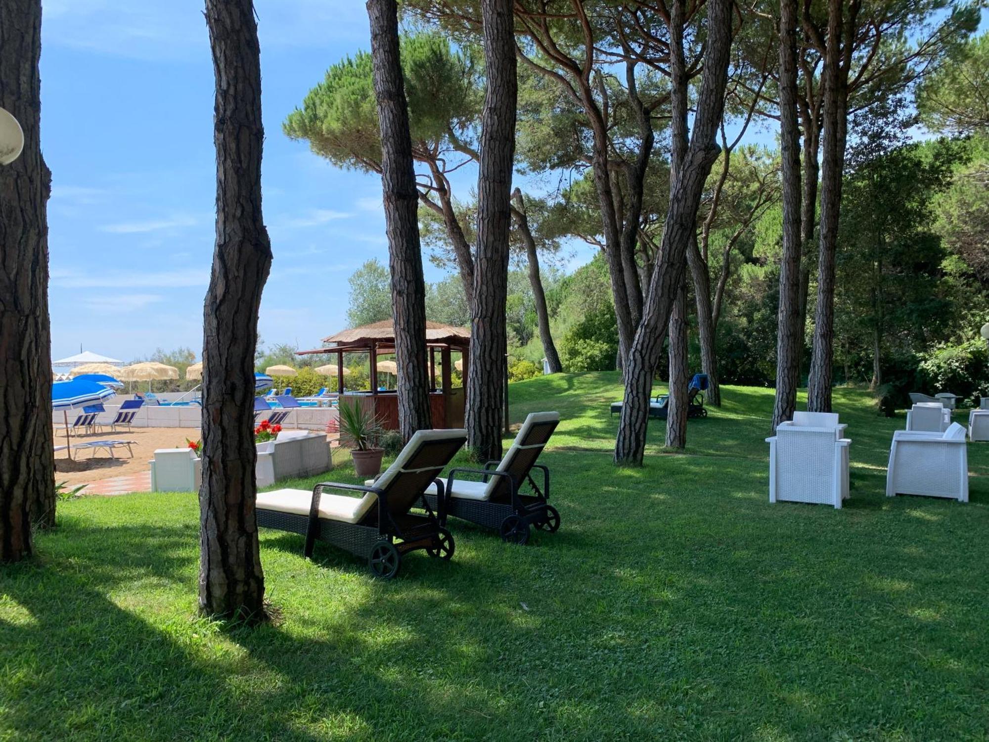 Hotel Beau Rivage Pineta Lido di Jesolo Exterior foto