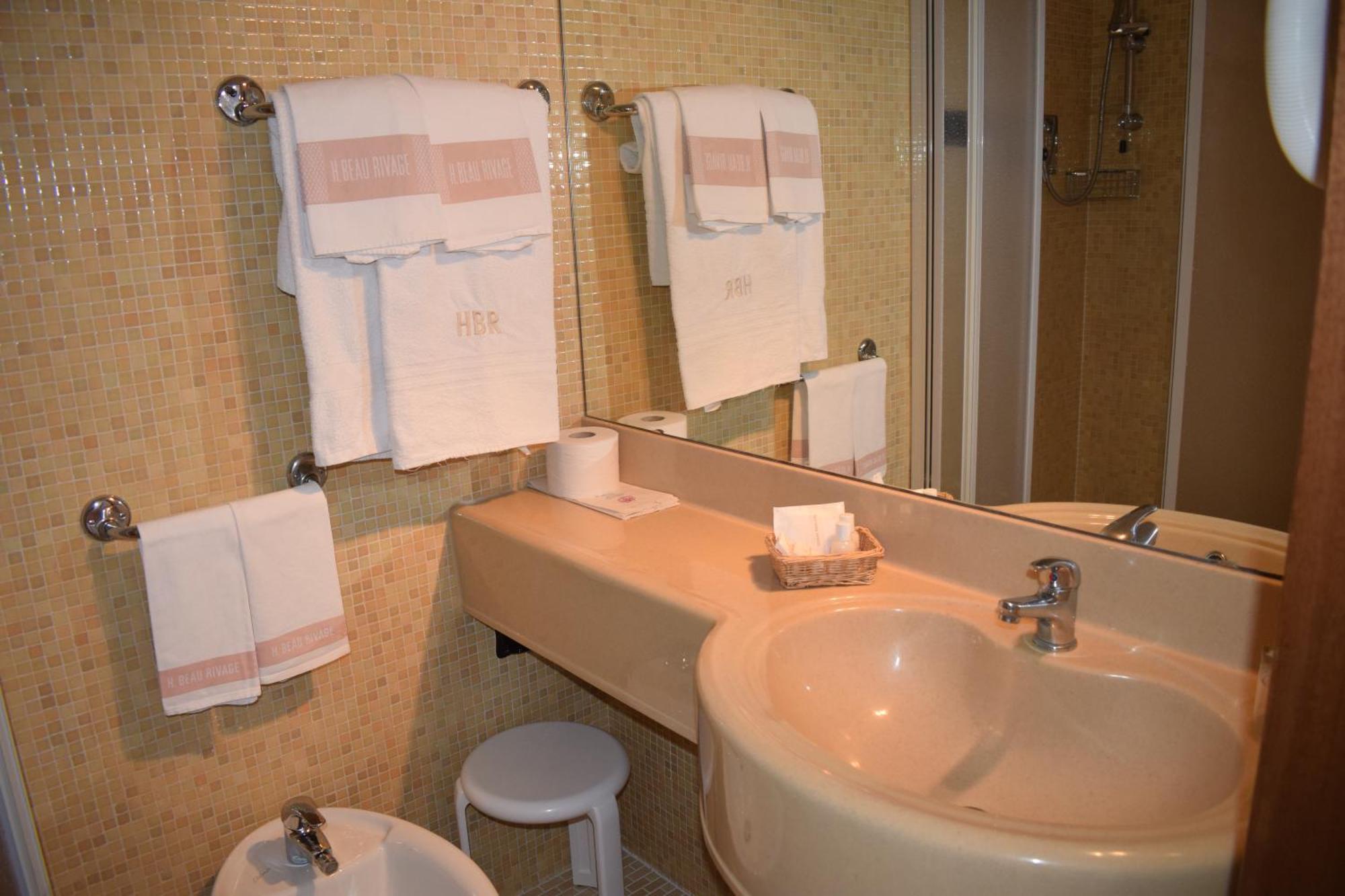 Hotel Beau Rivage Pineta Lido di Jesolo Habitación foto