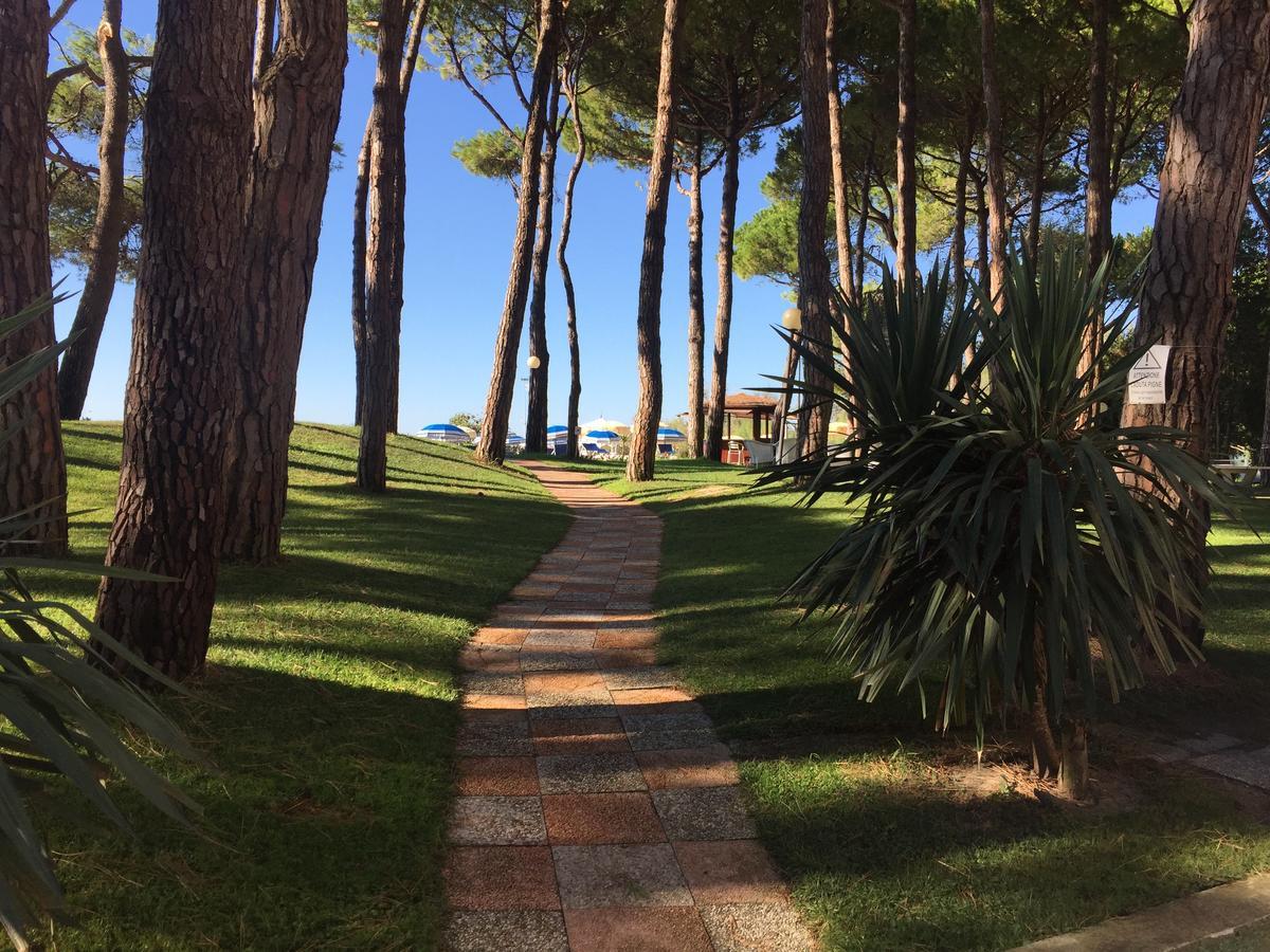 Hotel Beau Rivage Pineta Lido di Jesolo Exterior foto